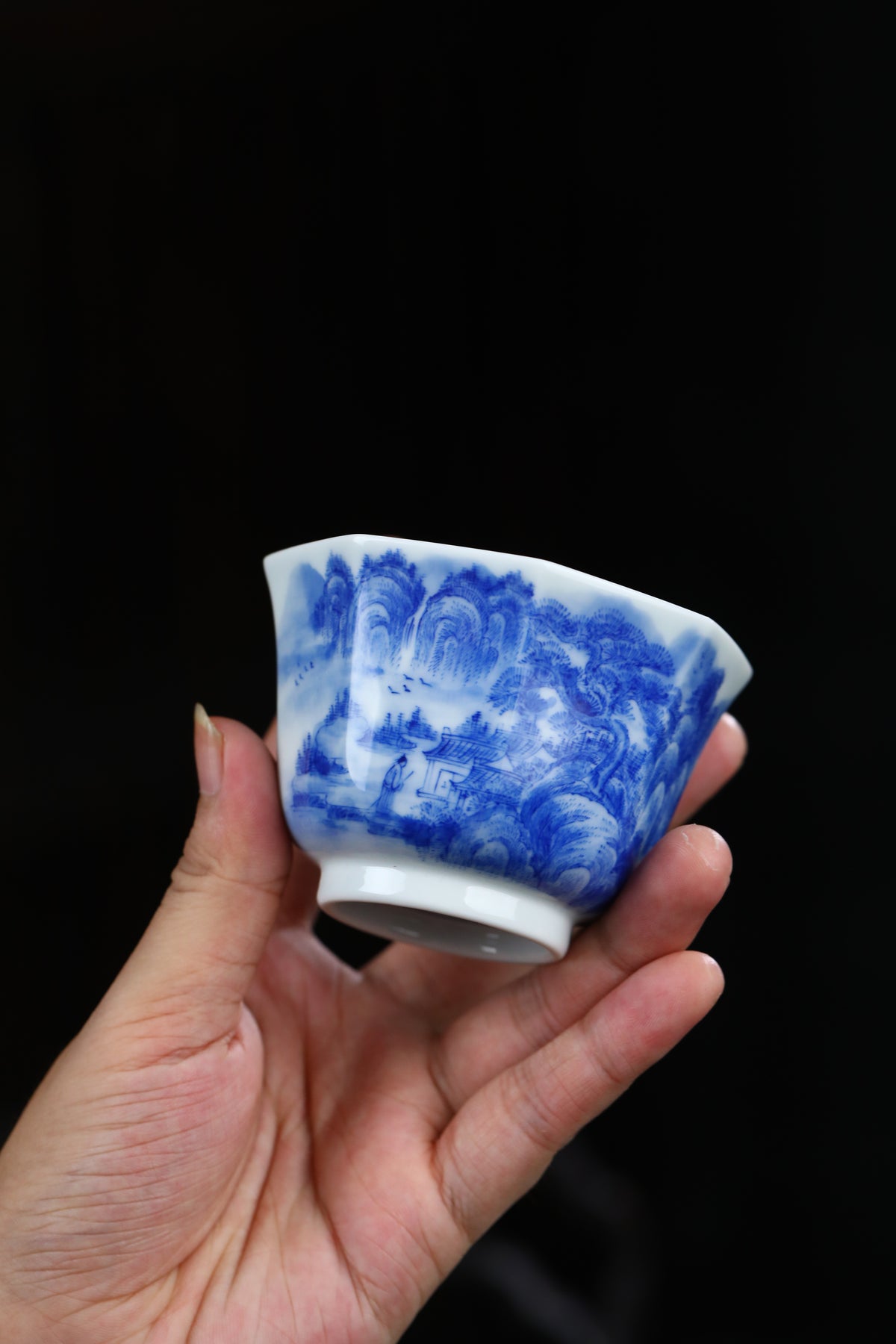 Jingdezhen Blue & White Landscape Octagonal Teacup