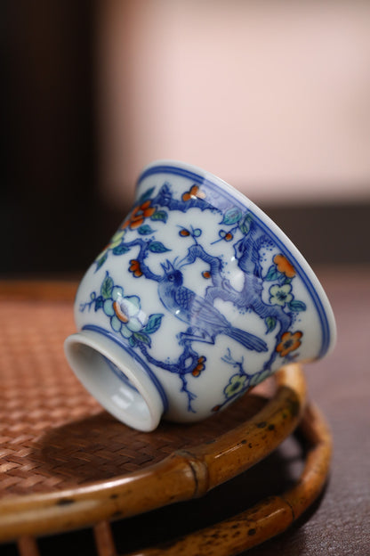 Doucai Bird-and-Flower Tea Cup