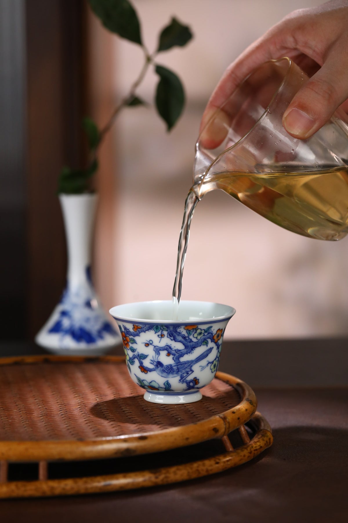 Doucai Bird-and-Flower Tea Cup