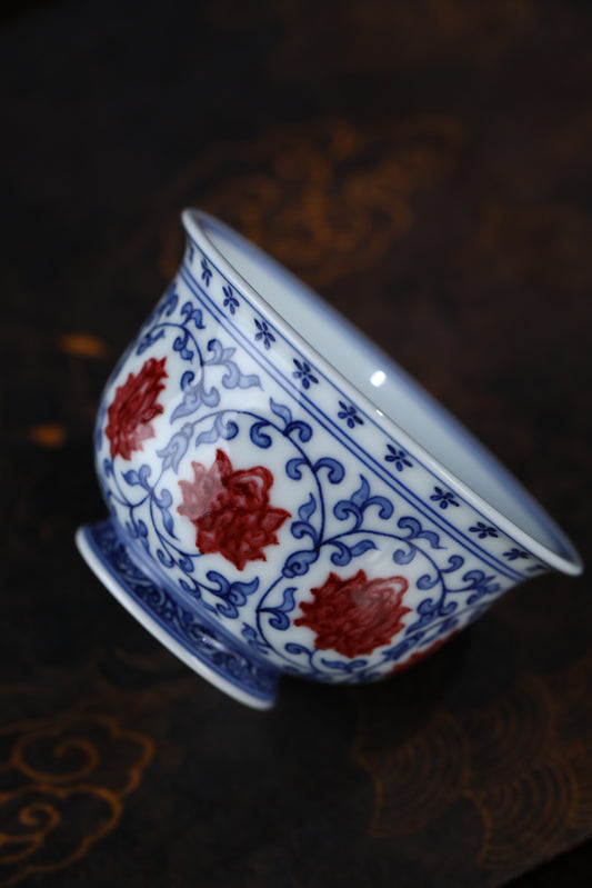Jingdezhen Blue-and-White Lotus Scroll Underglaze Red Ya Shou Cup